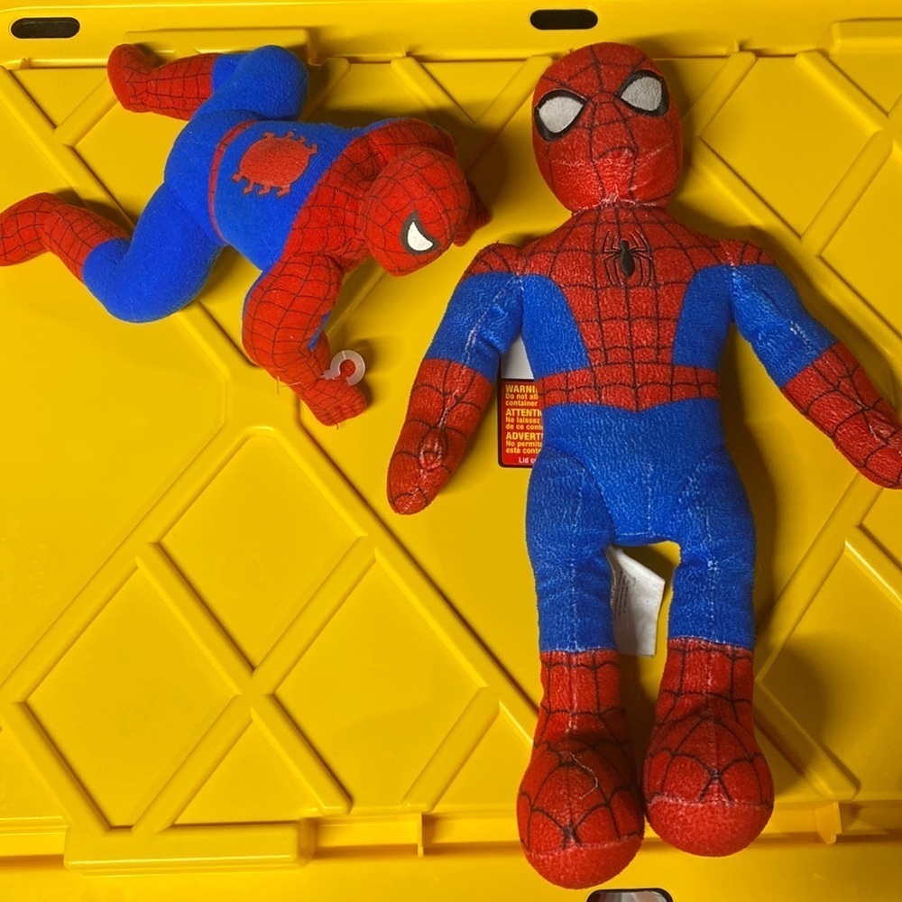 Spider-Man Plush lot of 2 Marvel